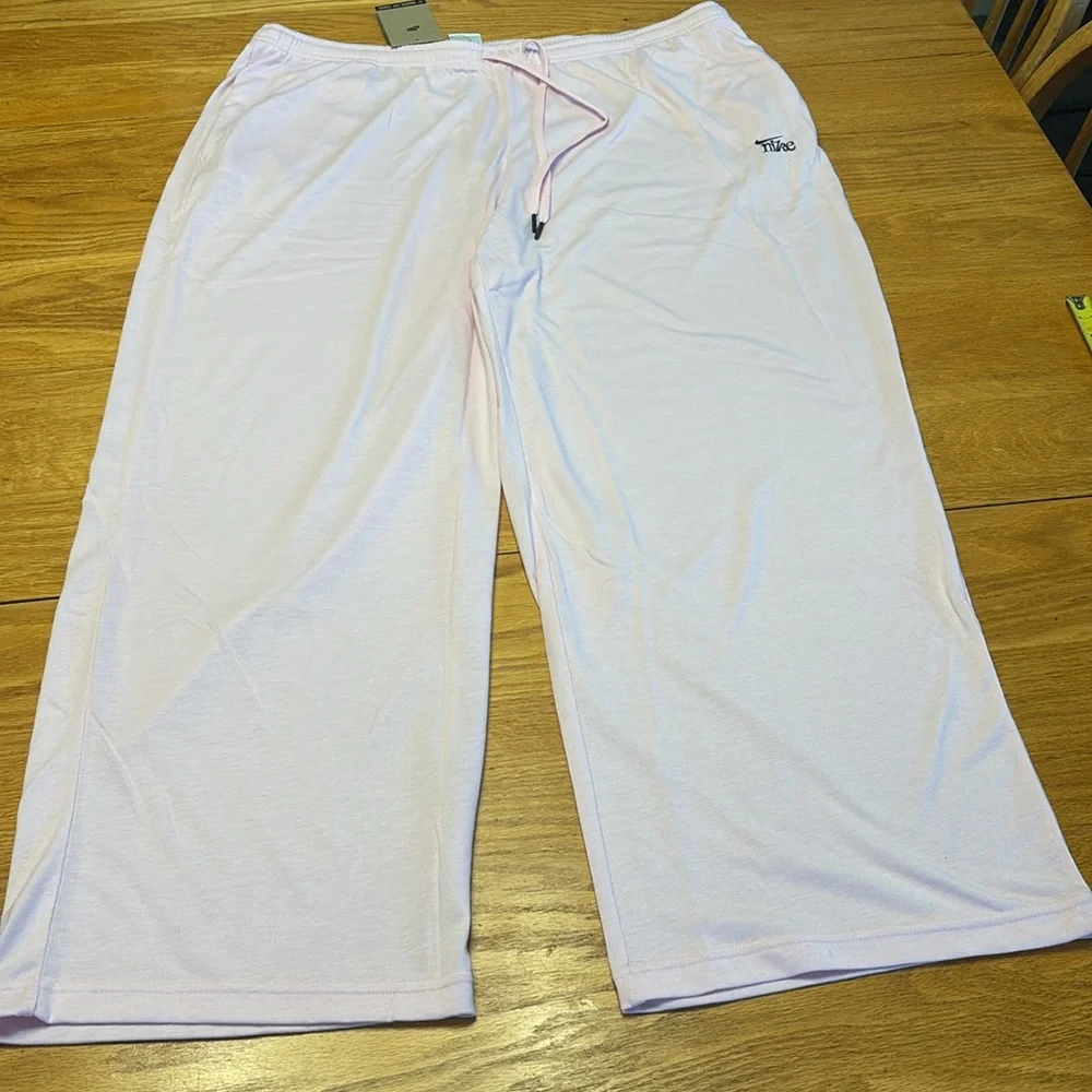 Women's Nike Chill Pink Sweatpants NWT - Picture 3 of 8
